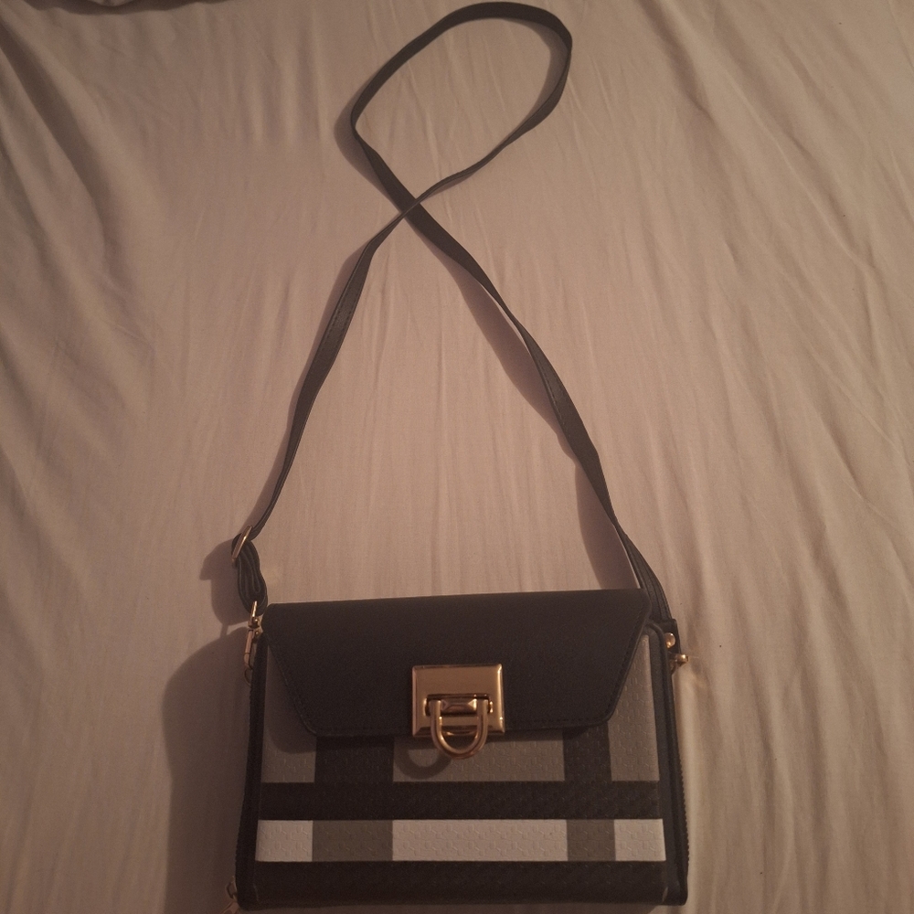 Malibu Skye Olivia Plaid Wallet Crossbody with flip lock